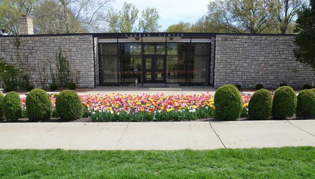 Loose-Park-Garden-Center1