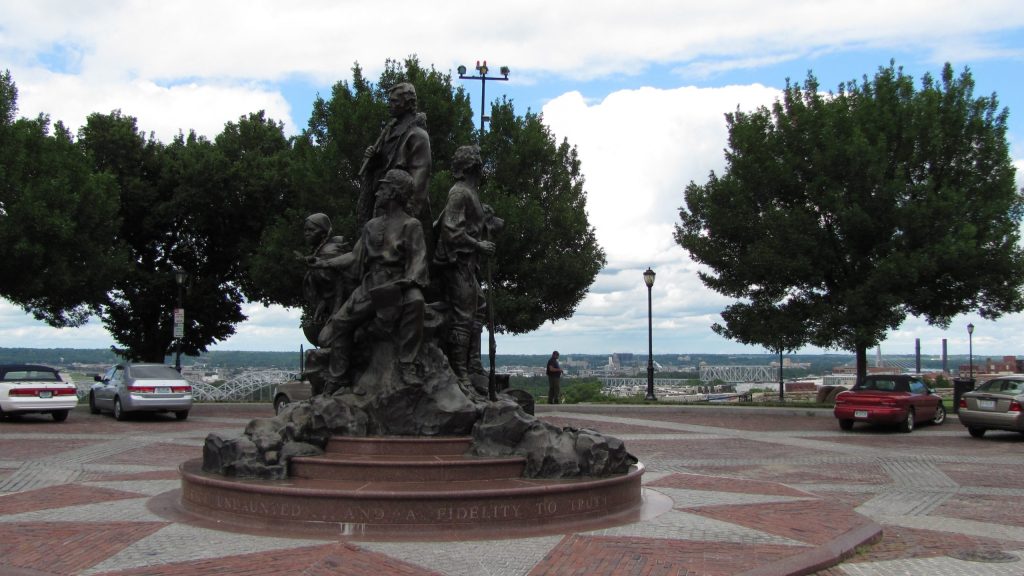 lewis-clark-memorial-scaled