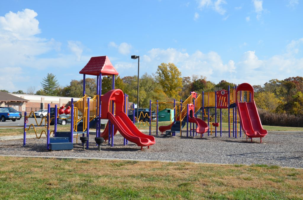 Frank Vaydik Park Playground4